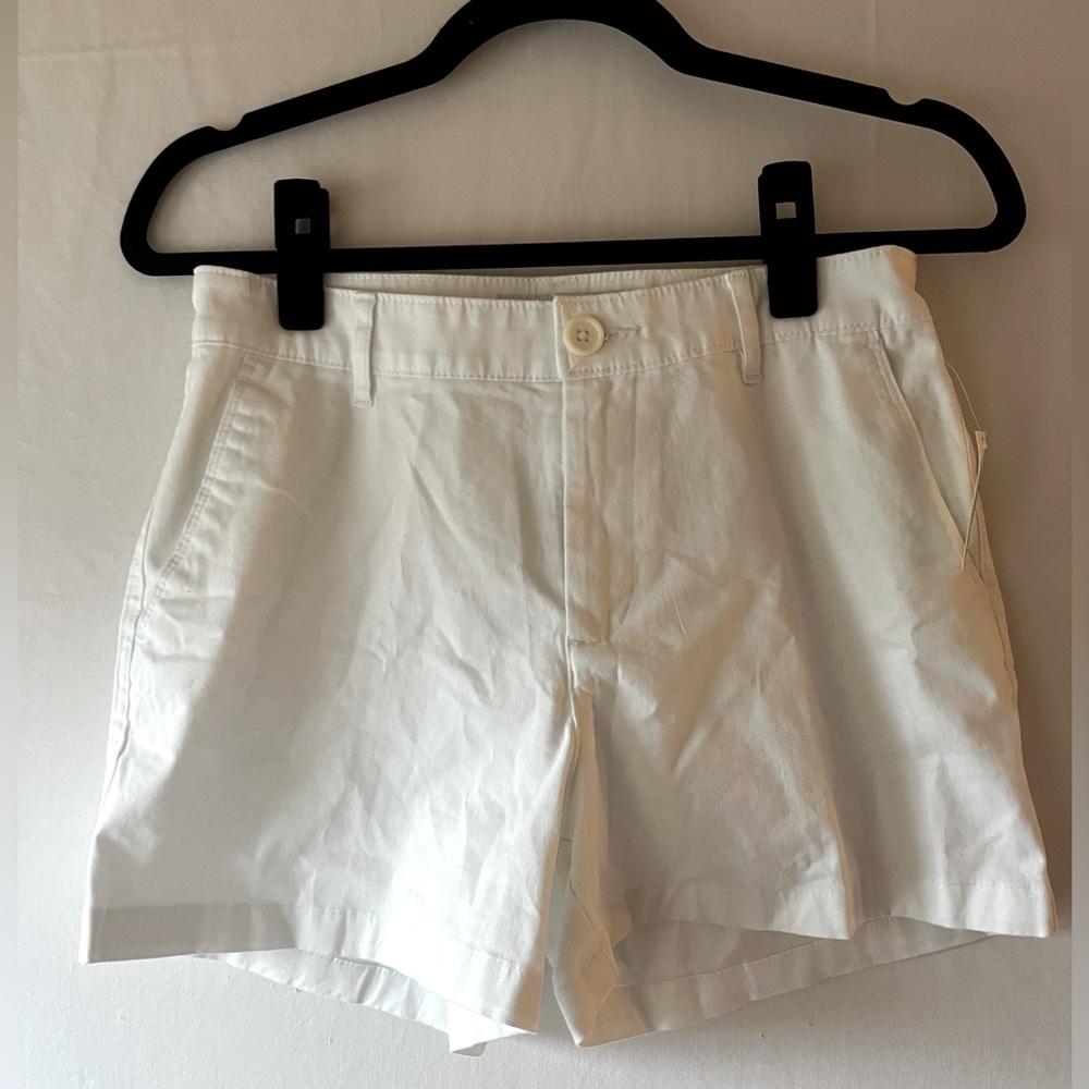 Brand New Amazon Essentials white khaki shorts SIZE 6